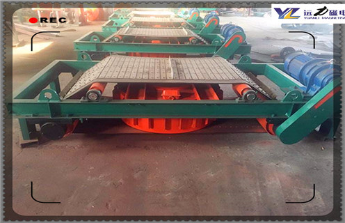 自卸式電磁除鐵器，河南自卸式電磁除鐵器廠(chǎng)家_河南自卸式電磁除鐵器廠(chǎng)家廠(chǎng)家配件_型號及工作視頻