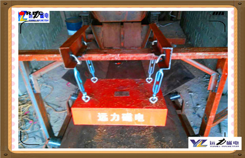 懸掛式永磁除鐵器，內蒙古懸掛式永磁除鐵器_內部磁塊安裝方法_內蒙古懸掛式永磁除鐵器定制供應型號價(jià)格